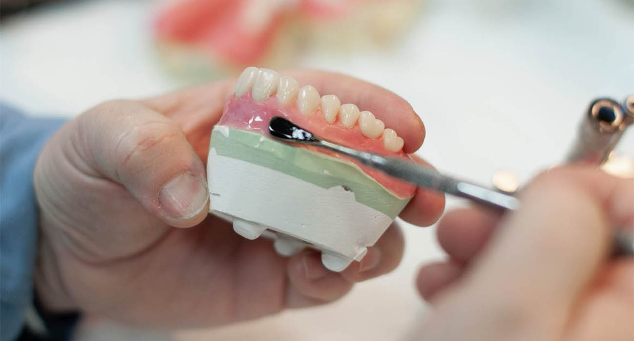 ابزار پروتز دندان - تجهیزات دندانپزشکی